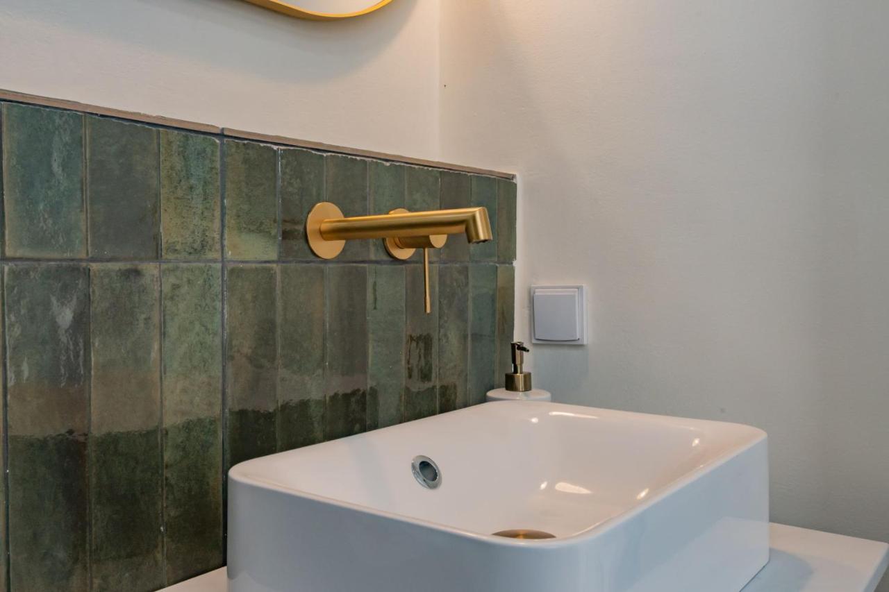 Charming Tram 28 Apartment By Lovelystay Lisboa Ngoại thất bức ảnh